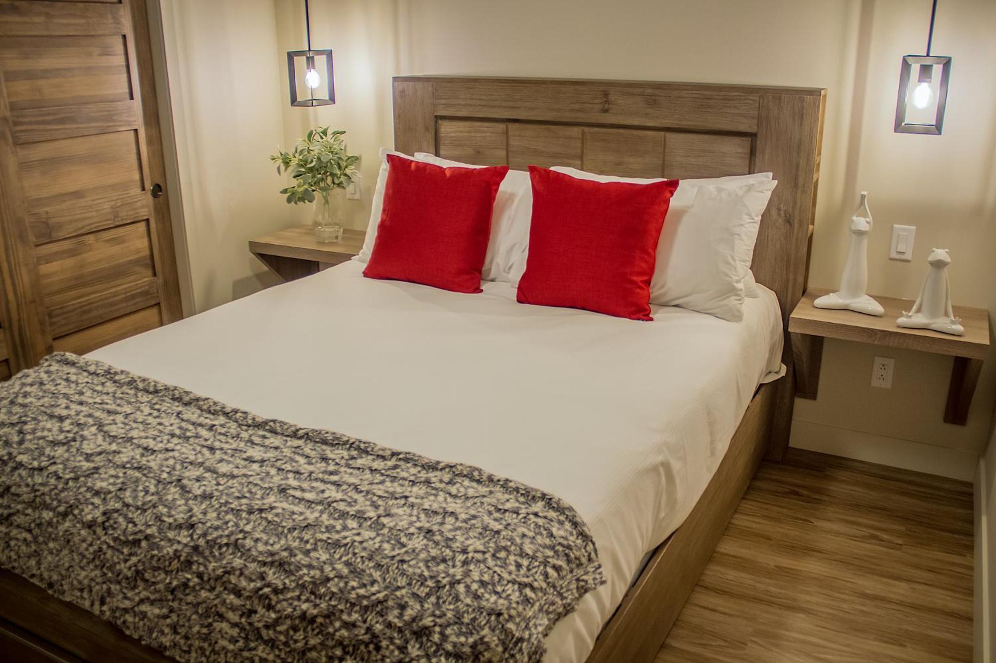 Le Viking Resort Sainte-Marguerite-du-Lac-Masson Екстер'єр фото